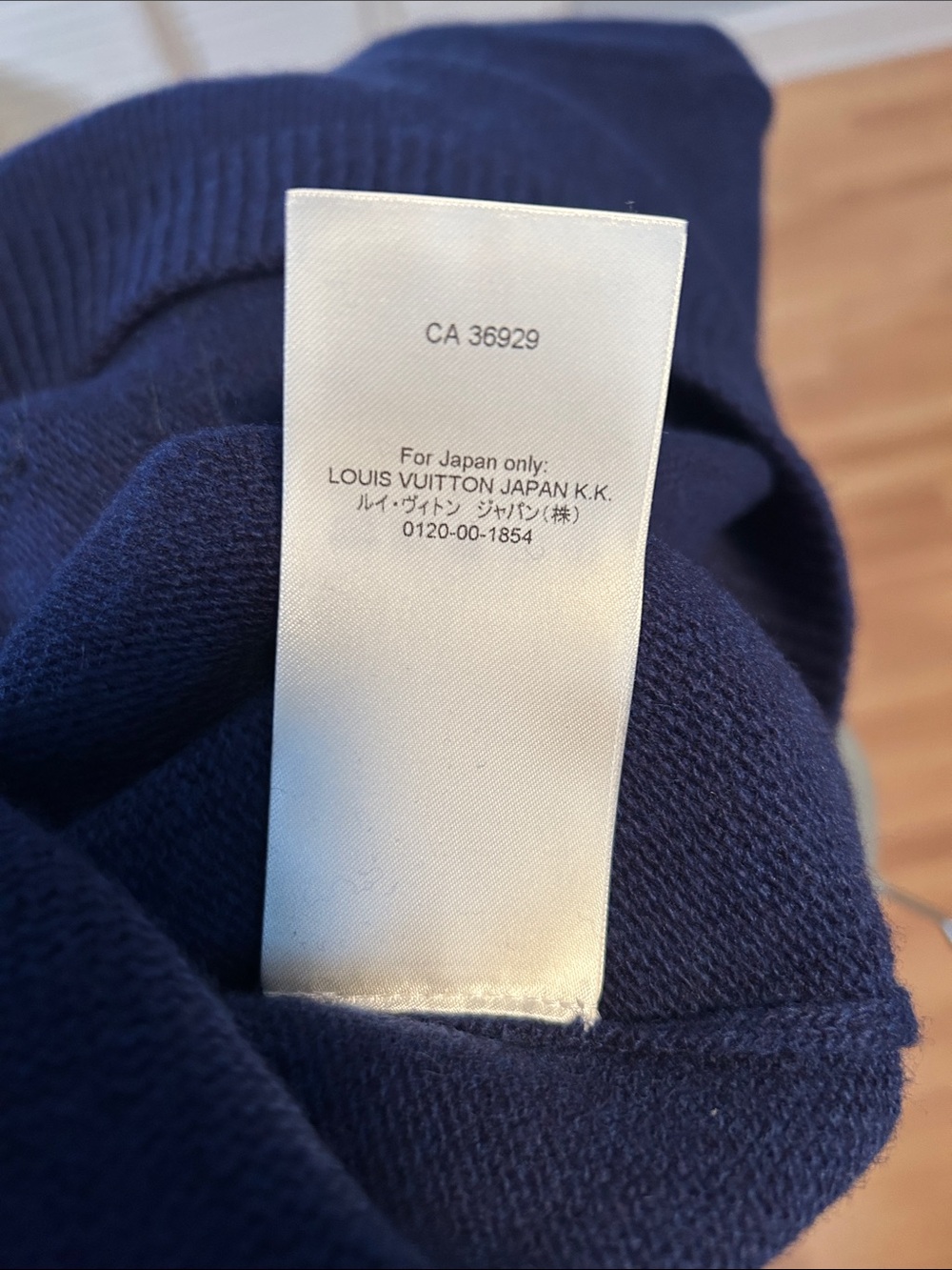 Louis Vuitton Cobalt Blue Crewneck Sweater with LV Monogram - Picture 5 of 6